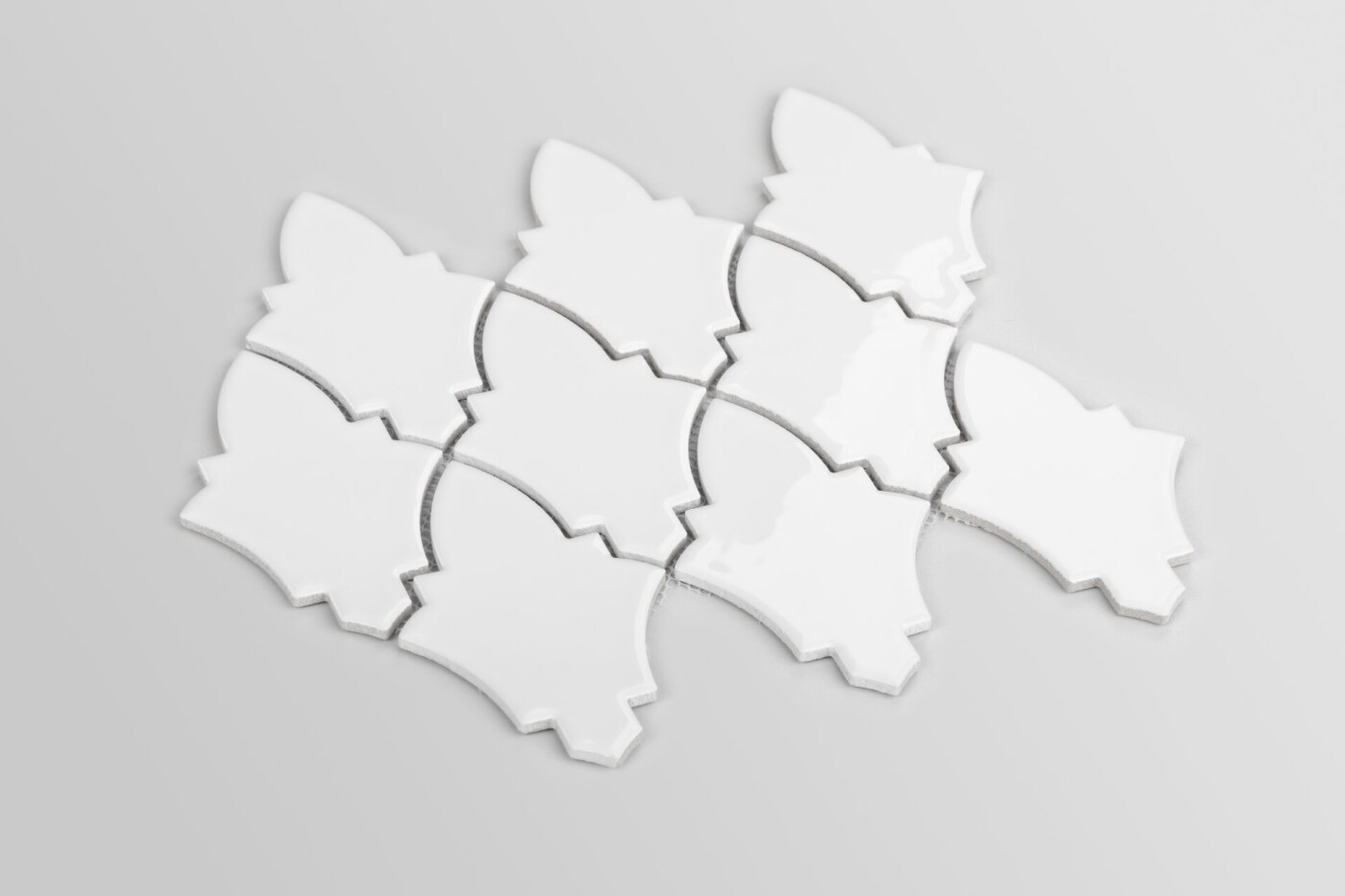 Raw Decor Arabeska Shield White Szkliwiona 22,4x27,1 cm - obrazek 2